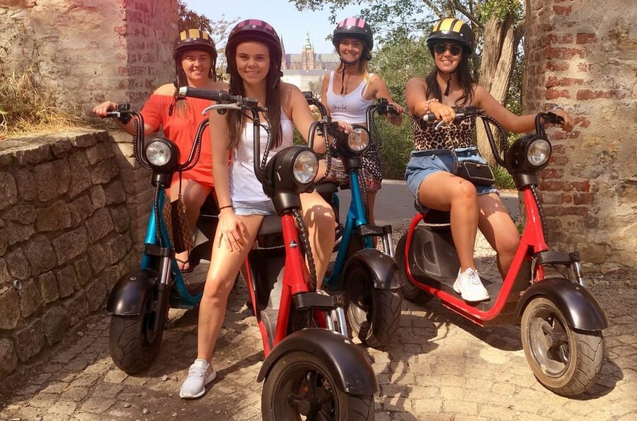 Prague Electric Scooter and eBike Grand Tour - Key points to know before you book