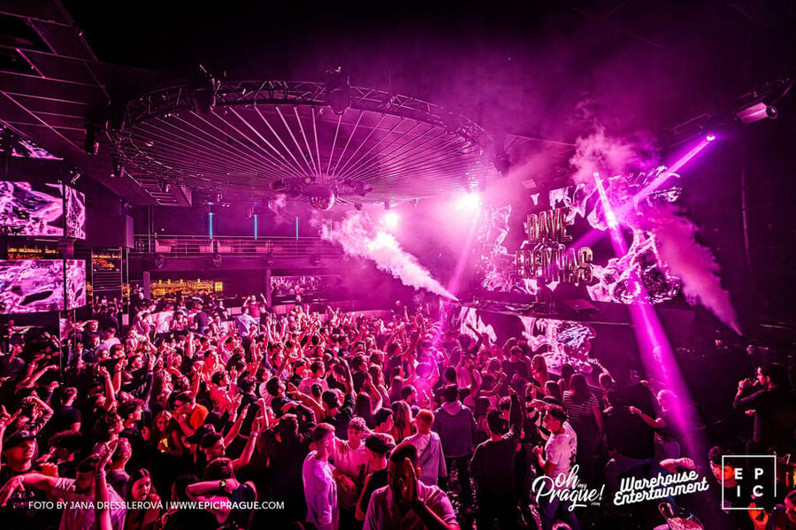 Prague: EPIC Nightclub Entry Ticket - What kind of Prague night is EPIC?