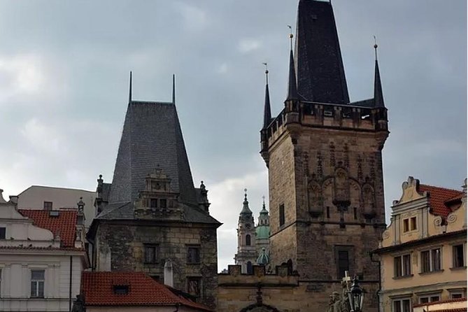 Prague Fairytale Day: A 6-Hour Culinary and Cultural Expedition - Czech beer, pastries, and lunch at three or four stops