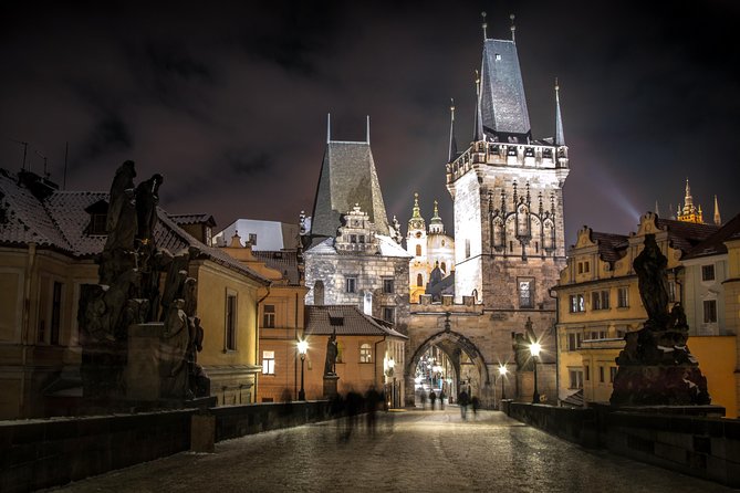 Prague Fairytale Tour: Old Town And Castle private tour - Who will get the most from this tour