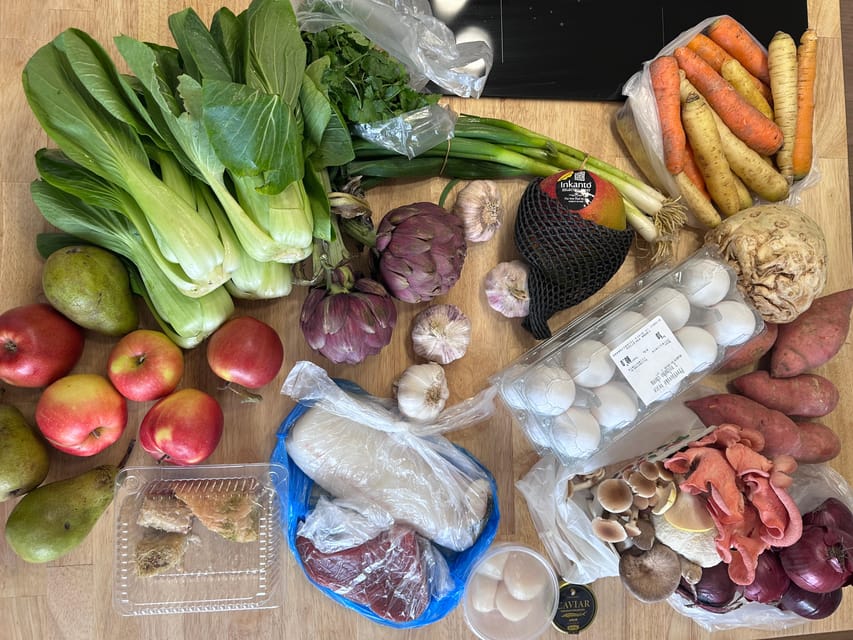 Prague: Farmers Market and Brunch Class with Celebrity Chef - Brunch with river and castle views
