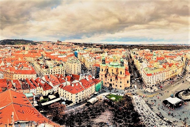 Prague food and cultural tour - 6 hours fairytale experience - A six-hour introduction to Prague that changes with your group