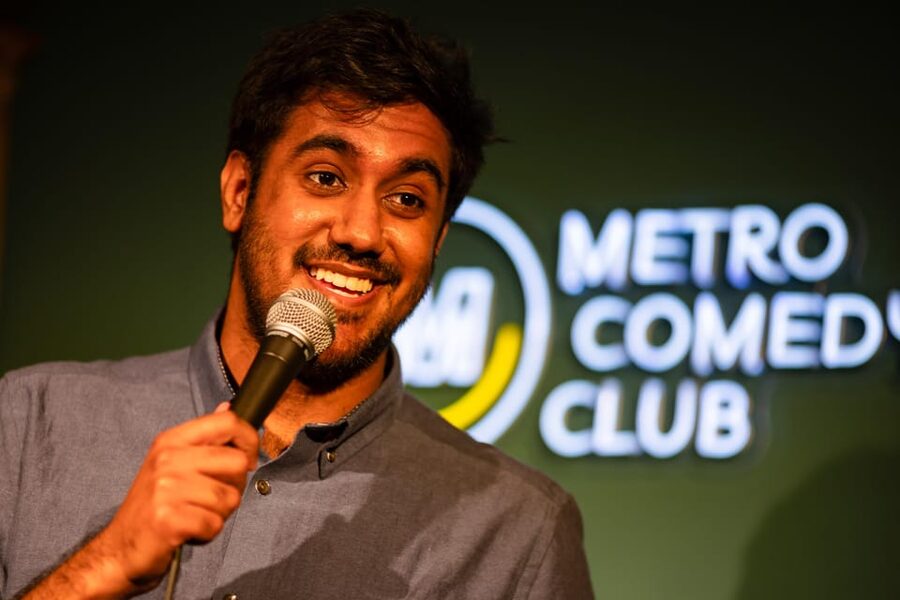 Prague: Friday Stand-Up Comedy in English - A Friday night near Charles Bridge