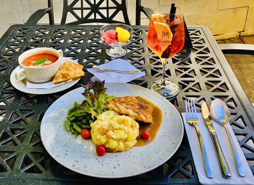 Prague: Full-Day Sightseeing Tour with Cruise and Lunch - Czech lunch in a traditional pub