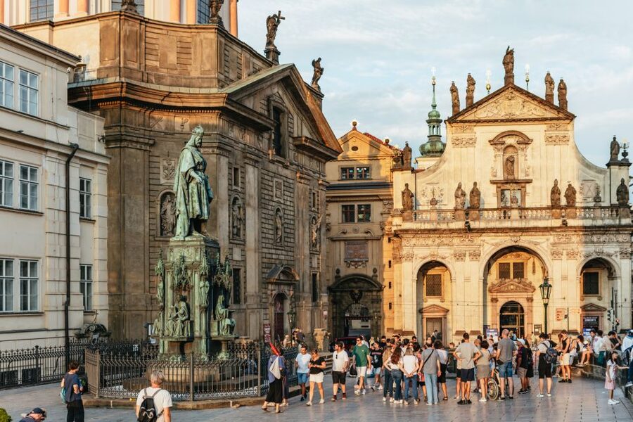 Prague: Ghost Walking Tour Where Legends Come To Life - Key points before you book