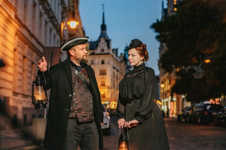 Prague: Ghosts and Legends Nighttime Guided Walking Tour - Why Prague’s Old Town works so well after dark