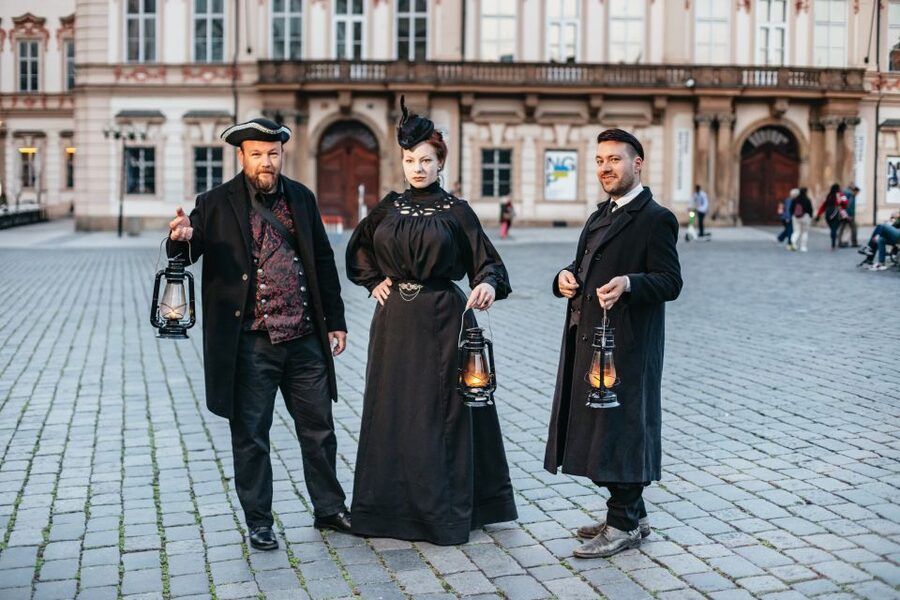 Prague: Ghosts and Legends Nighttime Guided Walking Tour - How much walking and how cold it feels