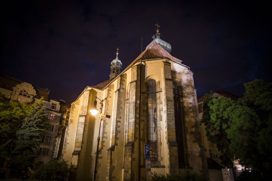 Prague: Ghosts and Legends of the Old Town Evening Tour - A darker walk through Prague’s Old Town