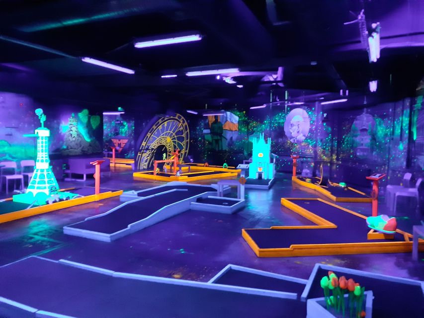 Prague: Glow Golf Mini Golf Game by UV Light - A glowing game beneath Prague’s Old Town