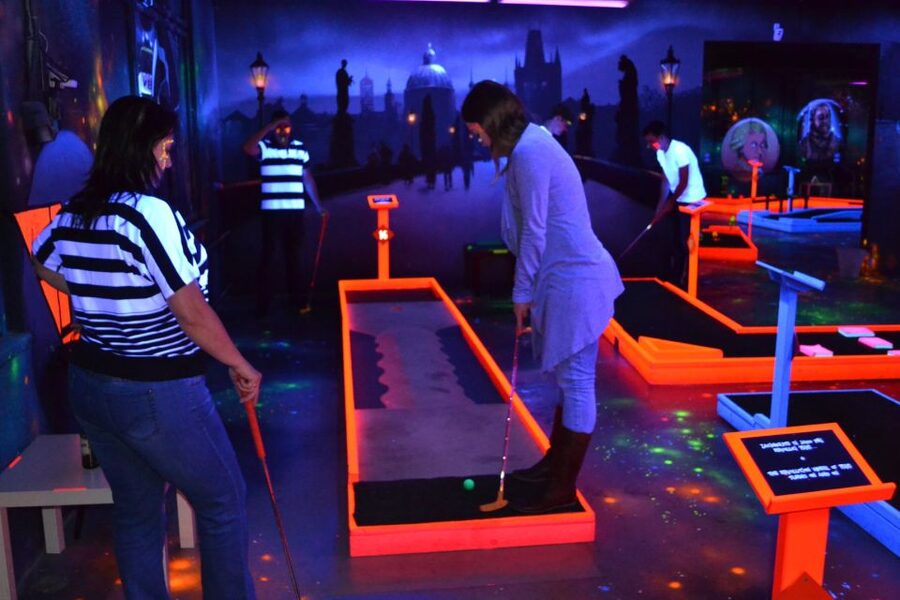 Prague: Glow Golf Mini Golf Game by UV Light - Is $12 good value?