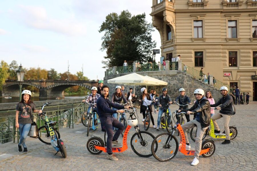 Prague: Grand Segway and eScooter Live Guided City Tour - Key points to know before booking
