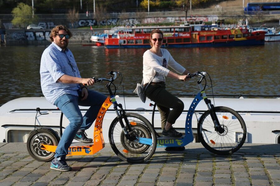 Prague: Grand Segway and eScooter Live Guided City Tour - The important vehicle change near the castle