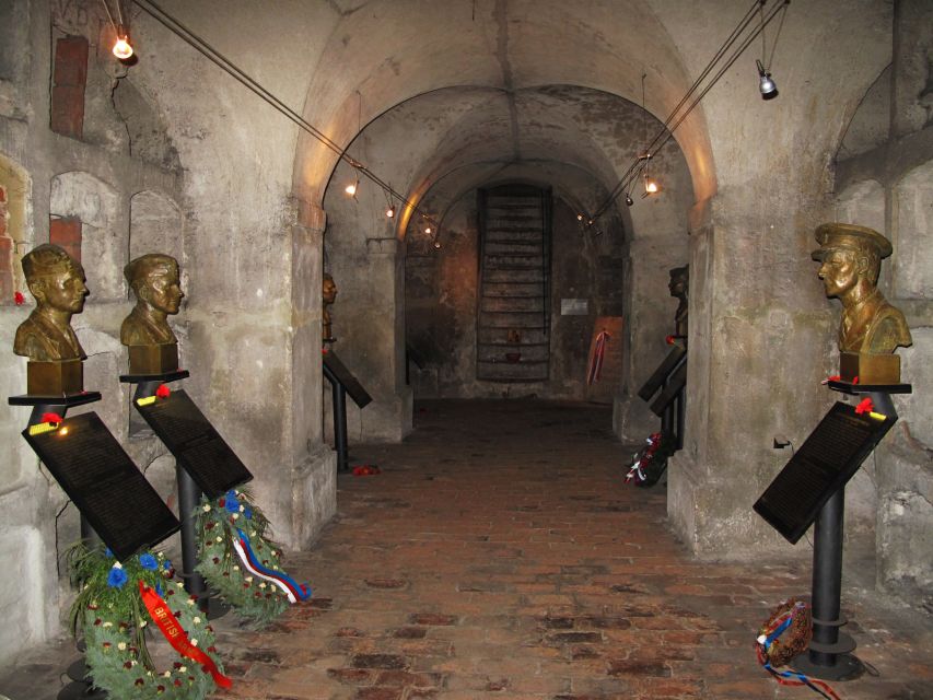 Prague: Guided Operation Anthropoid Tour with Lidice - Who will get the most from this tour