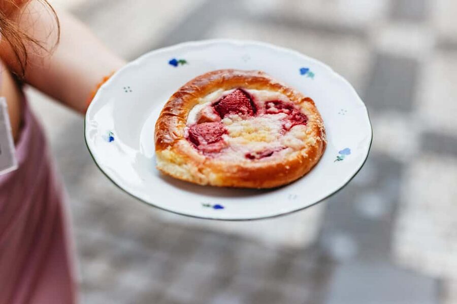 Prague: Guided Street Food Walking Tour - A good first-day tour for Prague