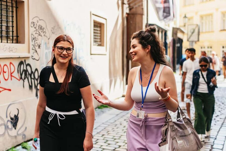 Prague: Guided Street Food Walking Tour - Who will enjoy this experience most