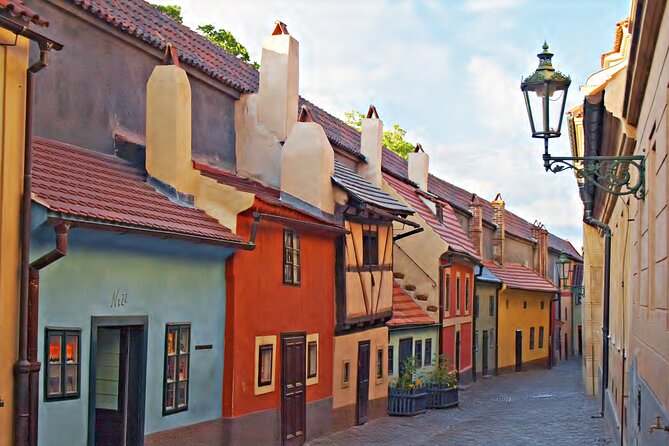 Prague Guided Walking Tour and Cruise with Authentic Czech Lunch - A Wooden Boat Offers a Different View of Prague