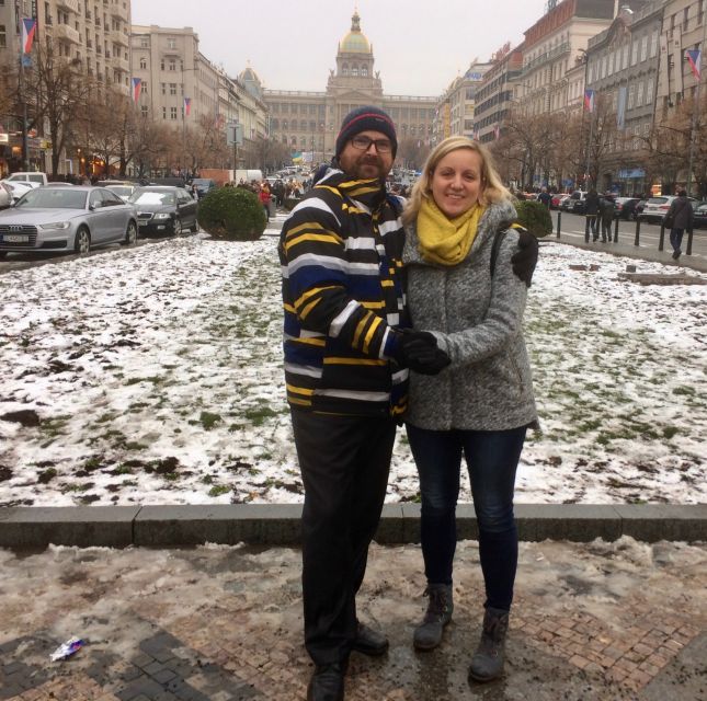 Prague: Half-Day City Highlights Walking Tour - Prague Castle as the final stop