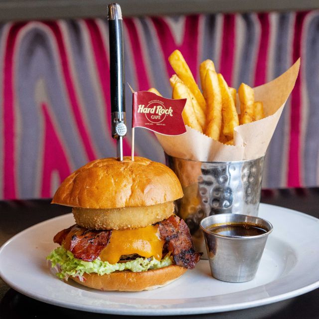Prague: Hard Rock Cafe with Set Menu for Lunch or Dinner - Who gets the most from this experience