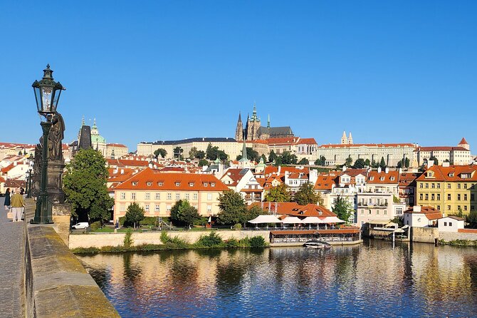 Prague Highlights - 3 hours Private WalkingTour - From Prague Castle to Republic Square in three hours
