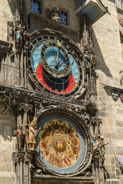 Prague: Highlights of Prague Private Half-Day Tour by Car - Prague Castle and the Old Royal Palace