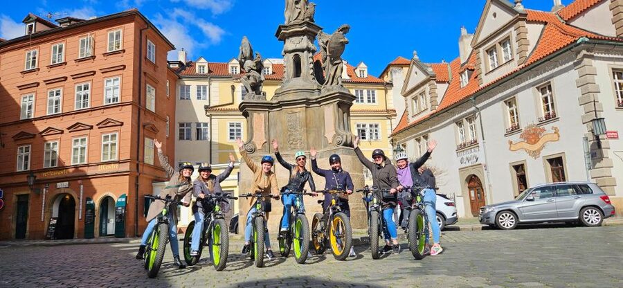 Prague: Highlights Tour on e-Scooter or eBike - Kafka, Černý, and the riverfront