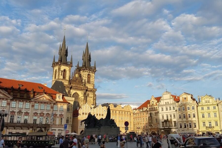 Prague: Historic City Center Bus Tour with Top Sights - Key points to know before booking
