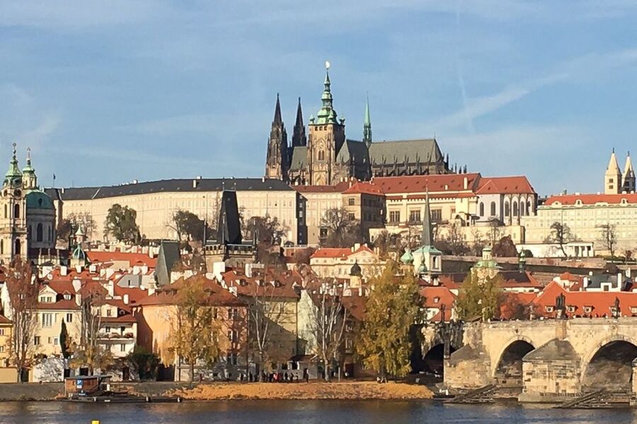 Prague: Historic City Center Bus Tour with Top Sights - Is $20 good value for Prague?
