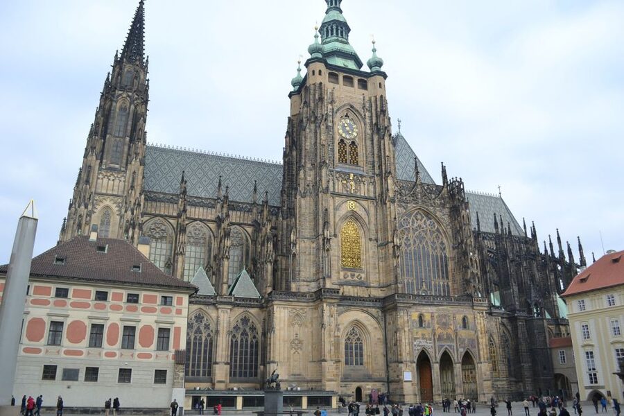 Prague: Historic City Center Bus Tour with Top Sights - A fast first look at Prague’s historic center