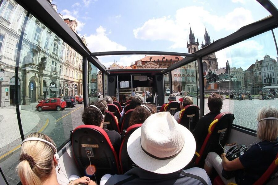 Prague: Historic City Center Bus Tour with Top Sights - New Town landmarks and the Vltava bridges