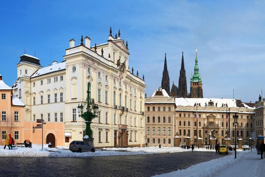 Prague Hradcany Castle, St Vitus Cathedral Tour with Tickets - St Vitus Cathedral: Prague’s great Gothic centerpiece