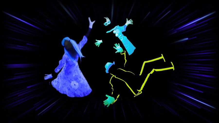 Prague: Images of Love Black Light Theatre Show - Why the small room matters