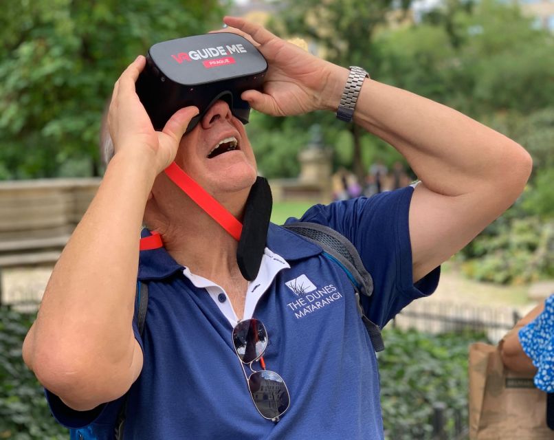 Prague: Immersive History Walking Tour and VR - New Town Hall and the causes of medieval war