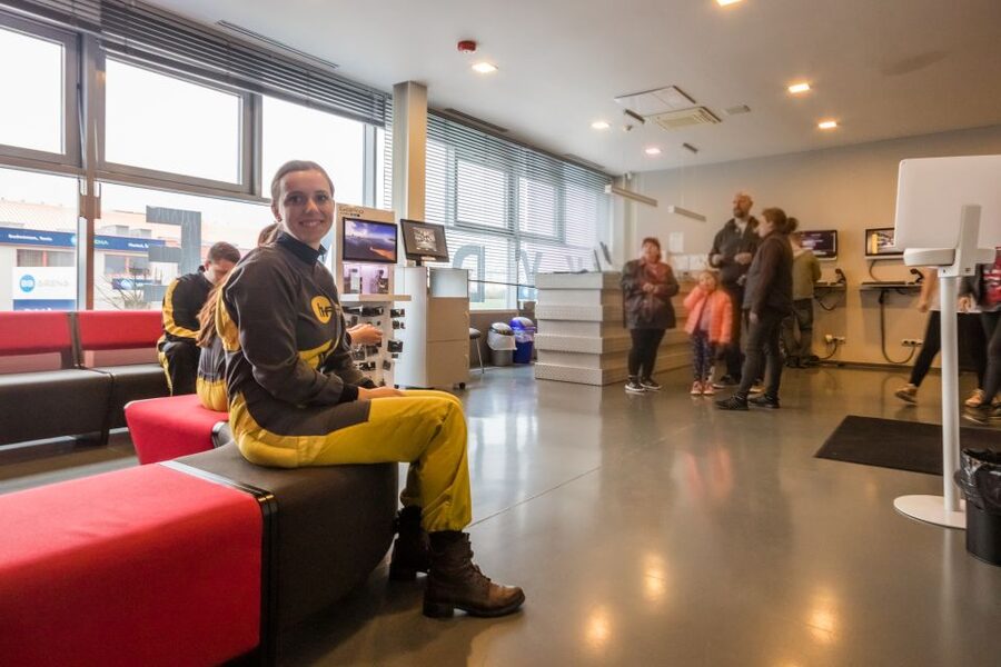 Prague: Indoor Skydiving Wind Tunnel Adventure - Is $193 a fair price for 4.5 minutes?