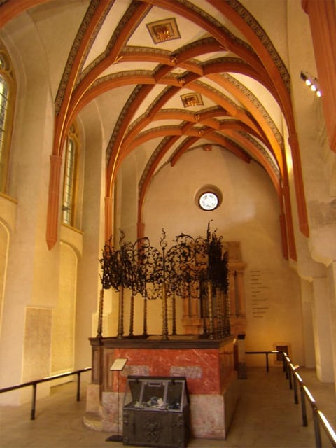 Prague: Jewish Quarter and Museum Guided Tour - Klausen Synagogue and the Jewish Ceremonial Hall