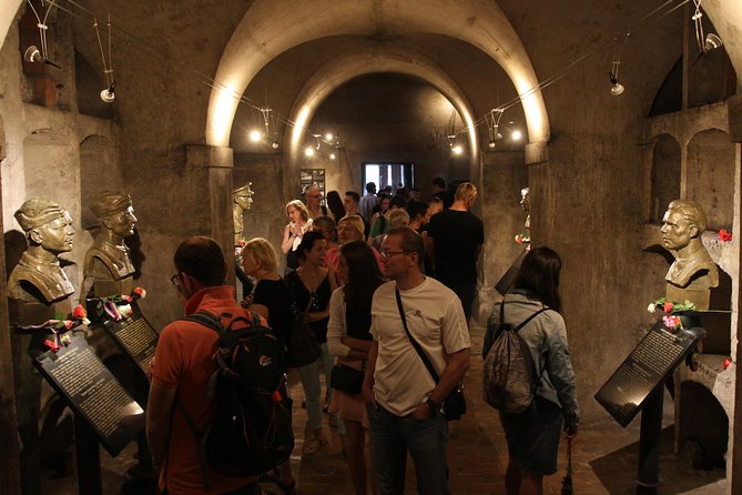 Prague Jewish Quarter and WW2 Private Tour - Jana’s style and the strongest reason to book