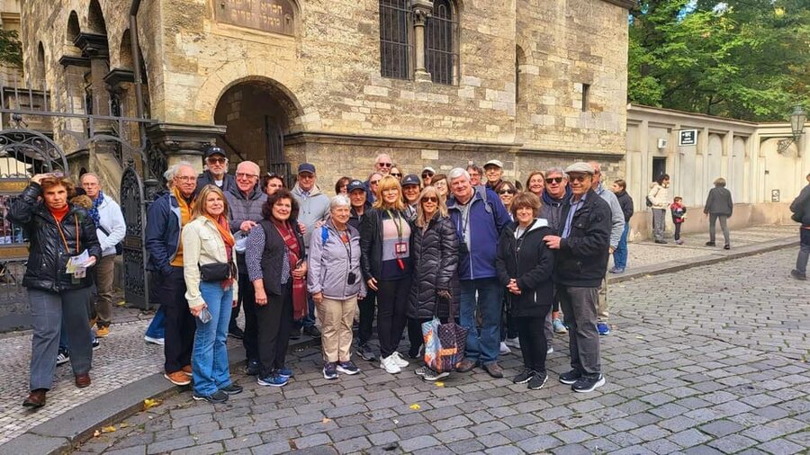 Prague: Jewish Quarter Half-Day Private Walking Tour - A three-hour pace that favors structure over wandering