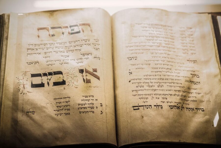 Prague Jewish Quarter Online Audio Guide - Booking, timing, and useful preparation