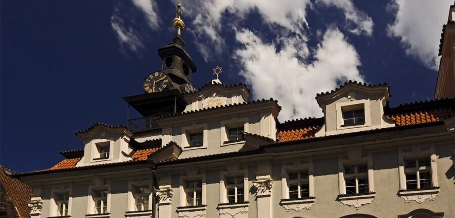 Prague Jewish Quarter Tour in French with Monuments Entrance - Key points at a glance