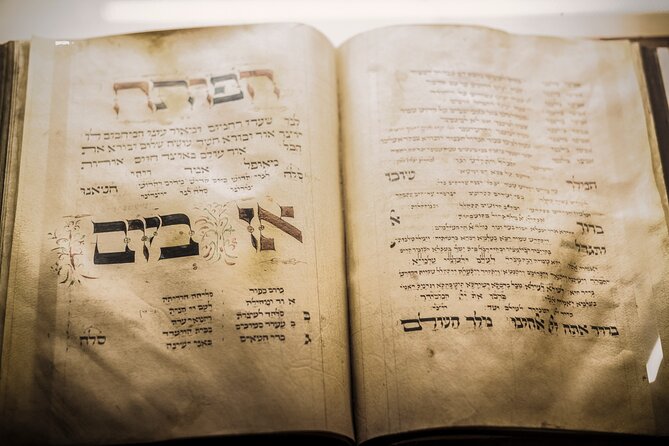 Prague Jewish Quarter Walking Tour with Admission Tickets - Maisel Synagogue and the first layer of Prague’s Jewish story