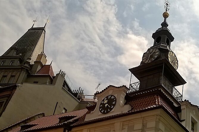 Prague Jewish Quarter Walking Tour with Admission Tickets - The Spanish Synagogue and the Bohemian Jewish experience