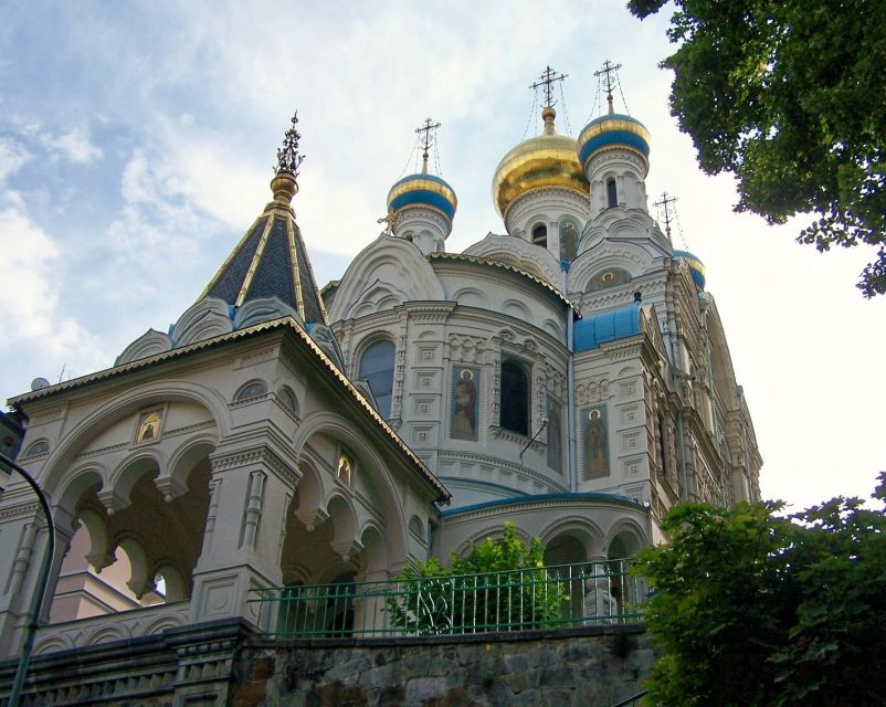 Prague: Karlovy Vary Day Trip with Watchtower and Funicular - Key points to know before booking
