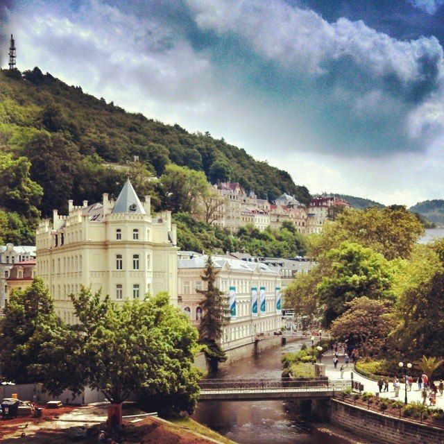 Prague: Karlovy Vary Day Trip with Watchtower and Funicular - Why Karlovy Vary makes a good day trip from Prague