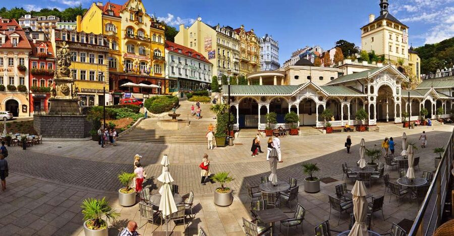 Prague: Karlovy Vary Day Trip with Watchtower and Funicular - Leaving Prague from Na Příkopě 23
