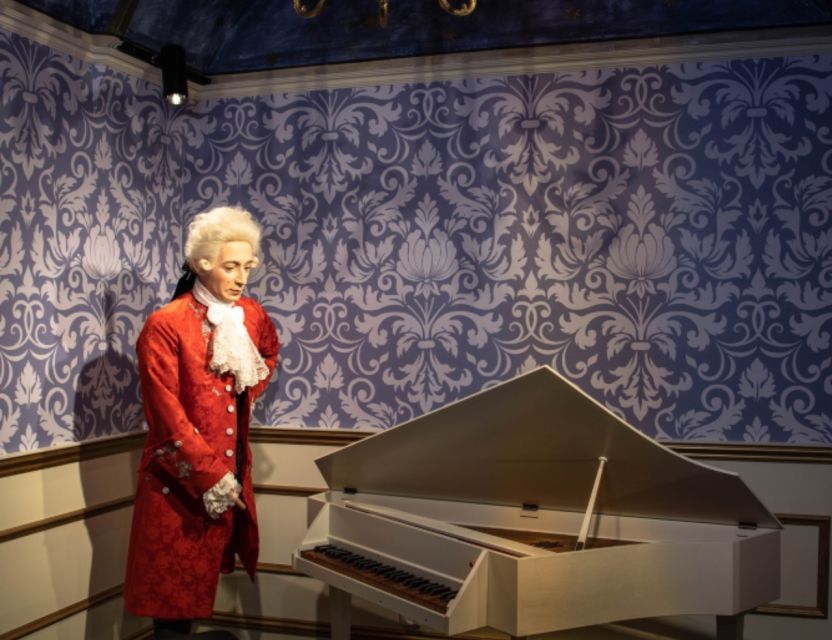 Prague: Madame Tussauds Entry Ticket - Music stars and the most playful photo stops