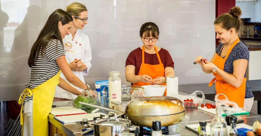Prague: Market Tour and Traditional Czech Cooking Class - The small details that affect your morning