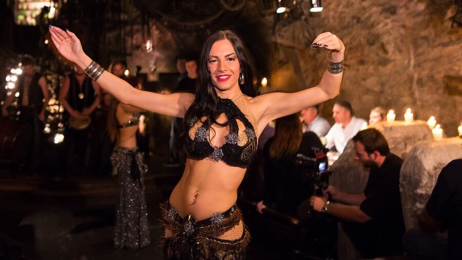 Prague: Medieval Dinner with Transfers - Is the three-hour length right for you?