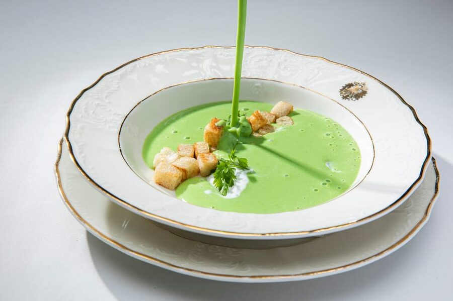 Prague: Mozart Ballroom Concert Ticket with 3-Course Dinner - Who should book this evening?