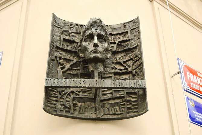 Prague: National Museum Ticket & Online Audioguide City Tour - Who should choose this Prague experience?
