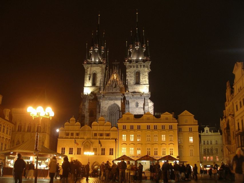 Prague: Old, New, and Jewish Towns Guided Walking Tour - How the three-hour pace feels