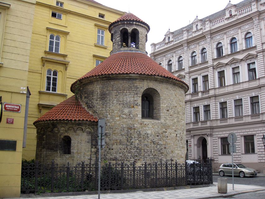 Prague: Old, New, and Jewish Towns Guided Walking Tour - Meeting at the Czech National Bank